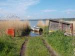 Dieses kleine Fischerboot lag,am 16.Mai 2014,in einer Bucht in Lietzow.