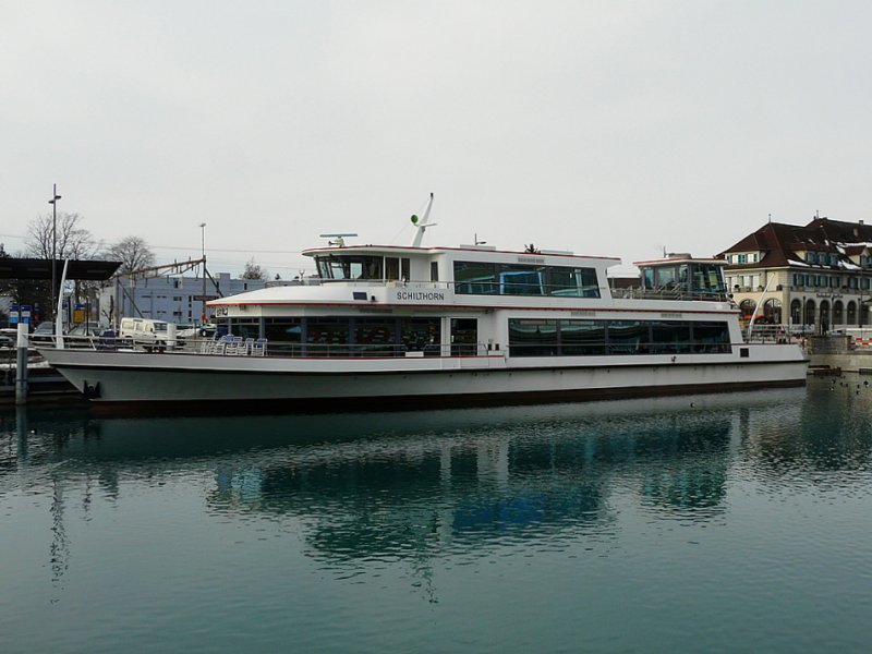 Thunersee - MS Schilthorn an der anlegestelle in Thun am 28.12.2008