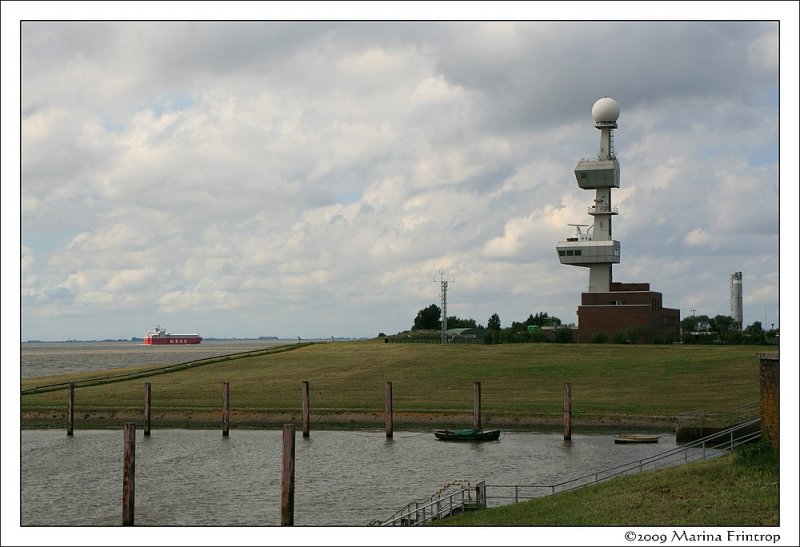 Verkehrszentrale Ems des Wasser- und Schifffahrtsamtes Emden