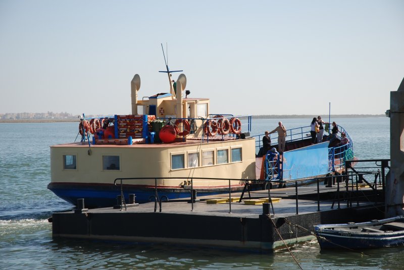 VILA REAL DE SANTO ANTÓNIO (Distrikt Faro), 19.01.2007, Fährablegestelle über den Rio Guadiana ins spanische Ayamonte