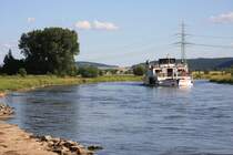 Die Holzminden in der H�he von Latferde auf der Weser!