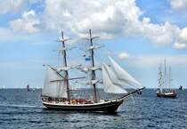 Brigg  Morgenster  NL  Lg. 49m  Br. 6,60m - Tg. 2,40m - Segelfl�che 600 m2 - Baujahr 2008. Am 07.08.09 auf der Hanse Sail gesehen.