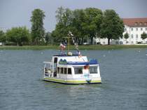 Personen-F�hre  Peterm�nnchen  auf dem Pfaffenteich, Schwerin 15.08.2009
