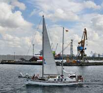  Encanacion  - Zweimast-Hochseesegelyacht auf der Hanse Sail 2009.
Lg. 21m - Br. 5,20m - Tg. 3,20m Bj. 1984