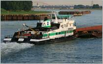 Strecken-Schubboot  Herkules III  04004620 Duisburg Ruhrort Imperial Schiffahrt Baujahr/Umbaujahr: 1972/2003, Maschinen: 3 x MAK, KW/PS: 4.080/5.549, L�nge: 37 m, Breite: 13,05 m, Tiefgang: 1,90 m, Schubtonnage: 16.800 t 