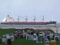 Mathios(IMO-9119995;L=189;B=31mtr.)steuert gegen 16:00 bei Cuxhaven die Gewsser der Elbe an;090829 