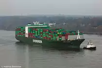 Die Ever Salute auf der Elbe beim Rsch-Park in Hamburg Finkenwerder am 12.11.09.