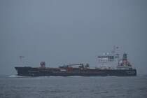 Die Stolt Cormorant IMO-Nummer:9148960 Flagge:Kaimaninseln L�nge:96.0m Breite:16.0m Baujahr:1999 Bauwerft:INMA,La Spezia Italien vor Cuxhaven am 08.12.10 