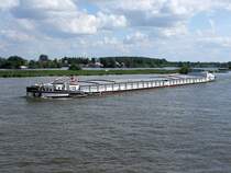 FATUM(EURnr.4805290;L=106; B=9,50mtr;Baujahr1971) f�hrt bei Zwolle Richtung Ijsselmeer;100905