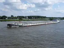 FATUM(EURnr.4805290;L=106; B=9,50mtr;Baujahr1971) f�hrt bei Zwolle Richtung Ijsselmeer;100905