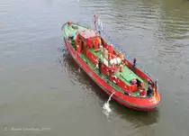 L�schboot1, am 26.09.2009 auf der Weser in Bremen ((Maritime Woche). L:19,50m/B:4,6m/Tg:1,52m/1 Diesel mit 147kw/10,5kn/2 Feuerl�schkanonen/ Heimathafen Bremen-Vegesack / Flagge Deutschland 