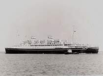 BATORY in Kopenhagen 10.08.1968
Schiffsdaten: -> http://www.ship-db.de/nawbn.php?wbn_nr=CRAM1127010D