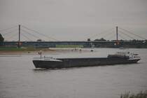 Oktober 2010: Homberg Rheinufer. MS Indigo