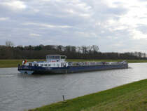 Nachschuss auf TMS BEA, Duisburg (04808060); L:84,6  B:9,5  Tg:3,2  T:1675 auf dem Elbe-Seitenkanal in Richtung Scharnebeck; Artlenburg, 16.01.2011
