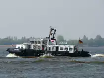 LOTSE 1 auf der Elbe unterhalb Hamburg; 16.04.2009
