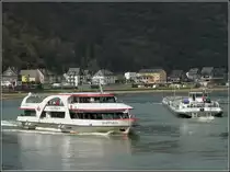 Ausflugschiff  BOPPARD  Bj 1996, L 50 m, B 10,5 m, Euronr 02325629 kann 400 Personen bef�rdern, fotografiert in der N�he von St.Goar am 19.03.2010. 