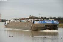 Name: Eiltank 16
ex. Name: Hansa 9 & Eiltank 16
gemeldet in: Duisburg
Nationalit�t: Deutsch
Europanummer: 04302510
L�nge: 86m
Breite: 9,5m
Tiefgang: 2,72m
Tonnage: 1373t
Eichnr.: DUD 1780
Maschinenleistung: 1000 PS
Maschinen-Hersteller: Deutz
Baujahr: 1973
Erbaut in: Bodenwerder
Bauwerft: Arminiuswerft

Aufgenommen in Riesenbeck zu Berg im November 2010.
