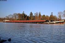 Name: Reimar
gemeldet in: Haren a/d Ems
Nationalitt: Deutsch
Europanummer: 04401530
Lnge: 80m
Breite: 8,2m
Tiefgang: 2,12m
Tonnage: 1127t
Maschinenleistung: 600 PS
Maschinen-Hersteller: MAN
Baujahr: 1954
Erbaut in: Deutschland
Bauwerft: bei der Bayerischen Schiffswerft Erlenbach

Aufgenommen in Birgte zu Berg. (DEK km 101,35)
