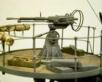 Details zum Kriegs-Fischkutter V1208, als Vorpostenboot in der Nordsee. Gebaut 2007 nach Bildern und Skizzen; Mastab 1:35; RC-tauglich. 

achtern hoch die 2cm-Zwillingsflak SK 38.