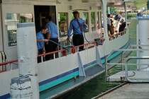 Schweiz - Leinen los ! Weiter geht die Fahrt von Vitznau am Vierwaldst�tter See nach Luzern am 1.5.2007.