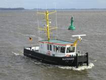 Das neue Motorboot  BUXTEHUDE  des Au�enbezirks Stade des WSA Hamburg, Baujahr 2007. 14,32 m L�nge, 4,65 m Breite, 1,00 m Tiefgang, Motorleistung 2 x 100 kW IVECO. Taufe wird wie beim Schwesterschiff  STADE  am 25.05.2007 um 10.00 Uhr im Hafen der Stadt Stade sein.