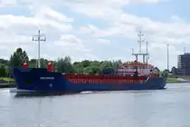 Die Eems Sprinter IMO-Nummer:9421611 Flagge:Niederlande L�nge:88.0m Breite:12.0m Baujahr:2007 Bauwerft:Hong Ha Shipbuilding,Ho-Chi-Minh-Stadt Vietnam im Nord-Ostsee-Kanal an der Eisenbahnhochbr�cke Rendsburg am 26.06.11