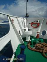 SAN MARCO am 31.3.2010 auf dem Gardasee, Vorschiff / 
Fahrgastschiff / L�a 32,17 m, B 5,52 m / 2 x Fiat Aifo 521 M Diesel, ges. 324 kW, 2 x Festpropeller, 24 km/h  /  max. Pass. 300 / 1986 bei Cantiere C.R.N., Ancona /
