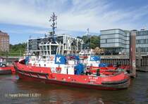 RT ZOE  (IMO 9333888) am 1.6.2011, Hamburg, Schlepperponton Neum�hlen /
Schlepper / L�a 28,3 m, B 11,2 m, Tg 3,51 m / 3.930 kW ges., 12 kn, Pfahlzug 65 t / 2006 bei ASL Shipyard Pte. Ltd., Singapore / 
