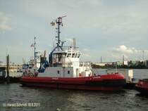 SVEZIA  (IMO 8521141) am 20.9.2011, Hamburg, Schlepperponton Neum�hlen /
Schlepper / BRZ 250 / L�a 27,0 m, B 9,1 m, Tg 5,37 m / 2 x Deutz SBV6M 628, 2.370 kW, Twin Z-peller propulsion with Aquamaster propulsion units, 12 kn, Pfahlzug 40 t / gebaut 1988 /
