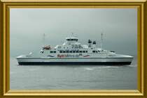 Die Sylt-F�hre nach der Abfahrt von List am 05.07.2011 und gleich gerahmt.