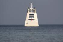 119m Yacht  A  (Baujahr 2008 - Blohm&Voss, Heimathafen Hamilton)IMO 1009340 am 08.Jänner 2012 in der Patong Bay. 
