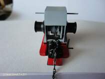 KARL MORITZ (Detail) am 21.4.2011, Baufortschritt: fertige Ankerwinde /
Modell des Hafenschleppers  Karl Moritz  ex  Fairplay I  im Ma�stab 1:33 z.Zt. im Bau, entsteht aus dem HEGI-Baukasten  Fairplay V . 
