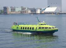 Passagier-Tragfl�gelboot  Catharina-Amalia  am 09.06.2007 in Amsterdam. 