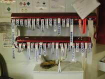 M/S  Polarlys  - Frachtaufkleber mit allen Zielh�fen. Mit diesen Aufkleber wird jedes Ladungsteil und alle Fahrzeug versehen.