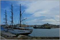 Die Sea Cloud II im Hafen von Valetta (Malta)
(22.09.2013)