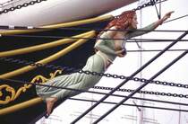 Galionsfigur vom Vollschiff (Klipperfregatte)  Stad Amsterdam  bei der Sail Bremerhaven 2000, Baujahr 1998, L�nge �ber alles: 78,00 m, Breite: 10,50 m, 2195 qm Segelfl�che. Scan von einem Dia.