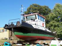 Der Schubschlepper  Wei�eritz  vom WSA Dresden, L�nge 18,10 m, Breite 4,57 m, am 12.09.2005 auf der Schiffswerft Dresden-Laubegast.