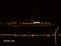 Queen Victoria am 18.12.07 beim einlaufen in Hamburg 