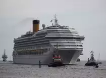 Costa Fortuna machte auf ihrem Weg von  Oslo nach Tallinn am 09.08.2014 Station in Warnem�nde