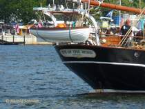 EYE OF THE WIND (IMO 5299864) am 25.6.2014 auf der Kieler Förde /
Brigantine / Lüa 40,23 m, B 7,01 m, Tg 2,7 m / Segelfläche 750m² / 1 Diesel, 441 kW, 600 PS, 8 kn / 1911 bei C. Lühring, Brake / Flagge: UK, Heimathafen: Jersey /

