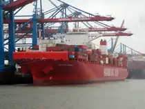 Cap San Antonio (IMO 9622241 , 333,20 x 48,20m , Tg.14m , 9814 TEU . Das 2014 gebaute Schiff lag am 13.01.2015 am Container-Terminal Burchardkai im Waltershofer / Hamburger Hafen und ist auf der Linie Europa / Nordafrika / Südamerika eingesetzt. 