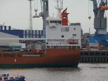 MERWEDEGRACHT (IMO 9571519) am 6.5.2014, Hamburg einlaufend, Elbe, drehen und festmachen am Süd-West Terminal /
Stückgutfrachter / BRZ 9.524 / Lüa 142,1 m, B 18,95 m, Tg 8,48 m / Laderaum: 15.640 m², 491 TEU / 1 Diesel, Wärtsilä Type 6L46, 5.430 kW, 7.384 PS, 14,5 kn / 3 Kräne á 80 t / 08.2011 bei Zhejiang Ouhua Shipyard, Zhoushan, China / Eigner: C.V. Scheepvaartonderneming Merwedegracht, Amsterdam, Niederlande / Flagge: Niederlande, Heimathafen: Amsterdam /
