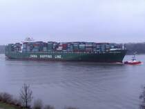 CSCL LONG BEACH    Finkenwerder-Rüschpark  07.12.2014
Containerschiff   
336,70 x 45,64m   9572 TEU


