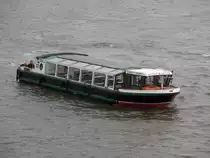 BIRGIT EHLERS  H 6014 am 6.5.2014, Hamburg, Elbe / 
Sinksichere Barkasse / / Lüa 16,64 m, B 4,66 m / 1 Diesel, Iveco, 85 kW, 116 PS / max. 75 Fahrg. / 2006 bei Feltz Werft, HH-Finkenwerder / Eigner: Barkassen-Centrale Ehlers GmbH
