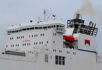 MS Pulpca IMO 9345386 einlaufend Lübeck River Trave Höhe Schlutup
mit neuem Abgas-Kamin ...