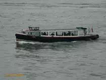 UWE (H3058) am 18.12.2007 (vor dem Umbau zur sinksicheren Barkasse)  , Hamburg, Elbe, / 
Rundfahrtbarkasse / Lüa 1508 m, B 3,66 m, Tg  m / 1 Diesel, Iveco 85 kW, 116 PS  / max. 45 Fahrgäste / 1914 bei W. Schüler Werft am Moorregerdeich in Uetersen / 2010 sinksicher umgebaut
bei Feltz, HH-Finkenwerder / Eigner: Barkassen Centrale Ehlers /

