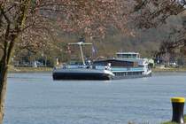 . GMS AQUA LINDA, Sonsbeck(D); Eni 06000121, Bj 1973; L: 95 m; B: 9,50 m; T 2007t; gesehen vor der Moselschleuse von Stadtbredimus (L). 13.03.2016 (Jeanny)