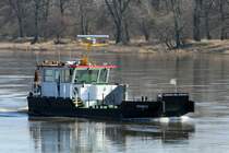 Die Prignitz (05038030 , 14,68m Länge), vom WSA Magdeburg ,  am 17.03.2016 bei Elb-km 439 auf Talfahrt.