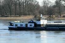 Heck/Steuerhaus/Wohnung/Maschinenraum des GMS Havelstern (04013290) am 17.03.2016 auf der Elbe zu Tal bei Gnevsdorf.