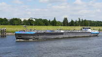 Tankschiff WALTER DEYMANN 04807460 Haren/Ems im unteren Schleusenkanal Geesthacht die Elbe zu Tal; 10.06.2016
